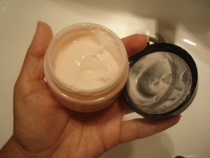 Crema hidratante de día con vitamina E