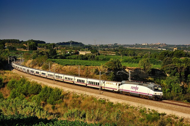 Diferencia de precio en tren en Edreams y Renfe