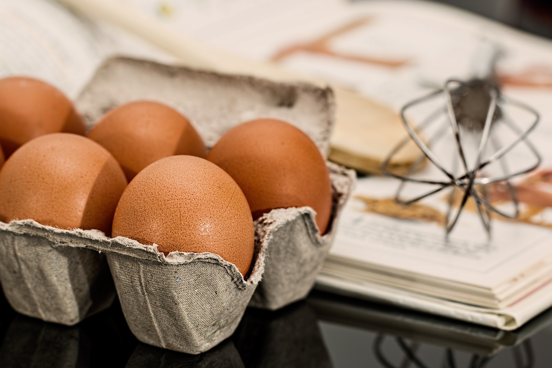 Trucos para pelar los huevos muy fácil