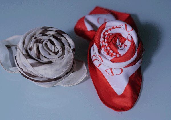 DIY: Haz una rosa con una servilleta
