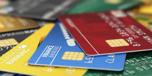 Diferencias entre una tarjeta de crédito y débito
