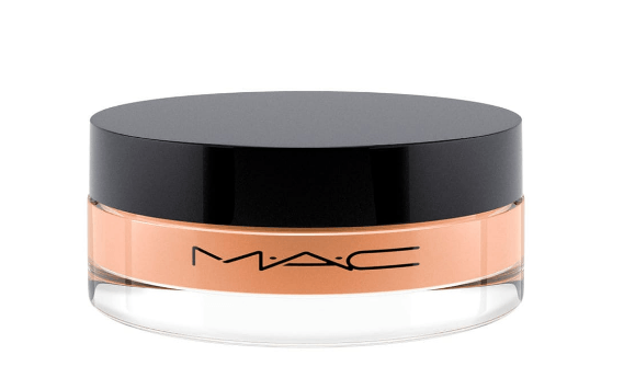 En www.ahorradoras.com te contamos los pasos que debes seguir para conseguir un labial gratuito de la marca MAC. Entra en el post y sigue los pasos.