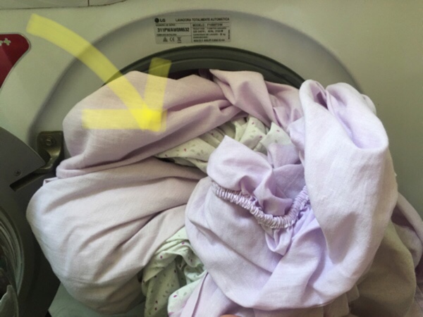Sábanas en la lavadora