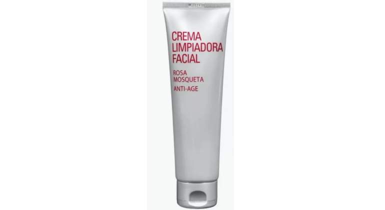 La crema facial de Rosa Mosqueta que está arrasando ¡por solo 3€!