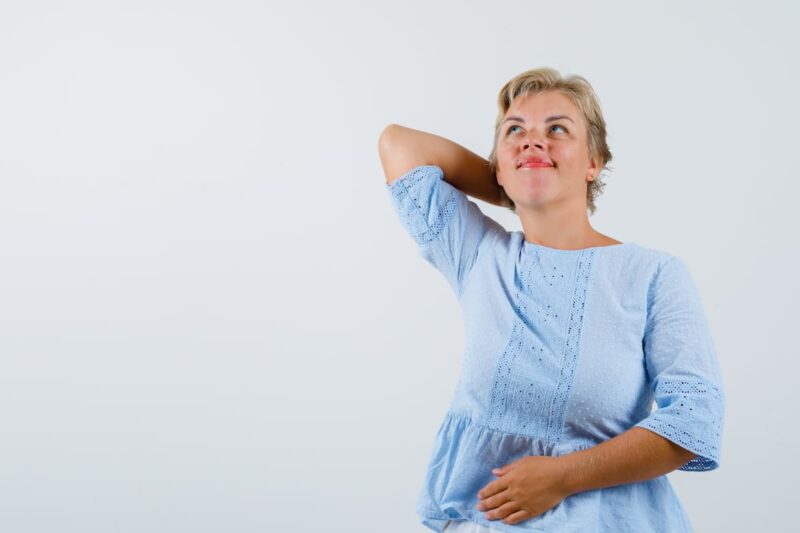 Tena te regala muestras gratis de sus toallitas Discreet Medium