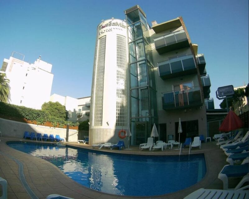 Código descuento Hotel Tossamar