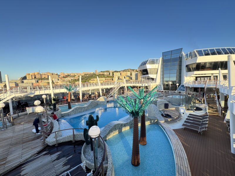 piscina 3 msc splendida