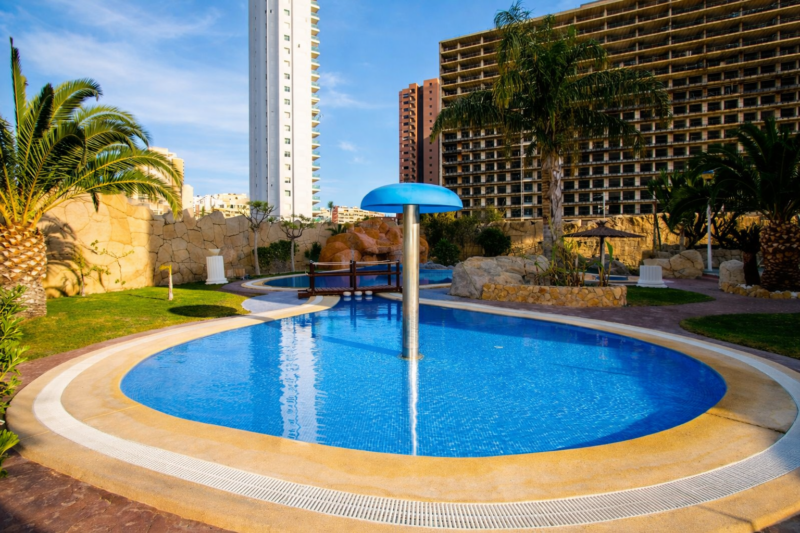 hotel magic atrium beach 002